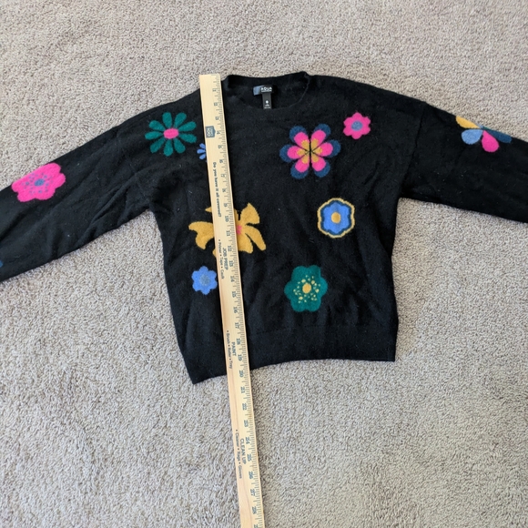 Aqua Black Sweater with Colorful Floral Accents - Picture 2 of 9